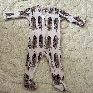 Kate Quinn Footie! Purple 💜